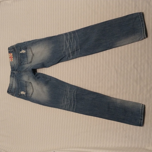 Machine Women Light Blue Jeans - Picture 8 of 10